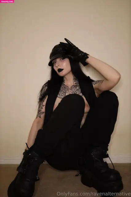 Raven photo 181