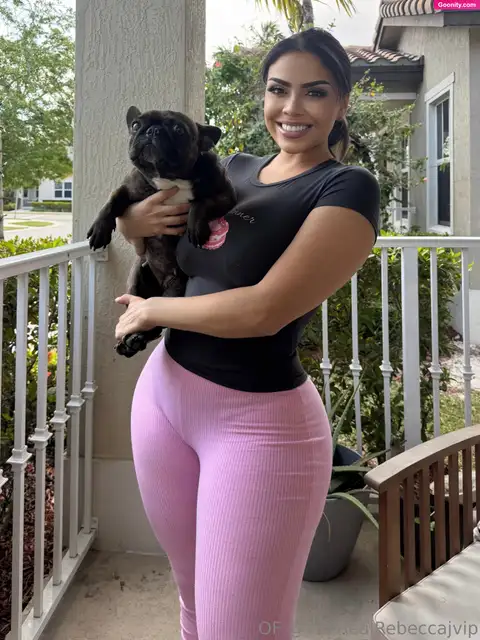 Rebecca 🍑🍒 photo 8