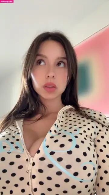 sophiemudd - Photo 8