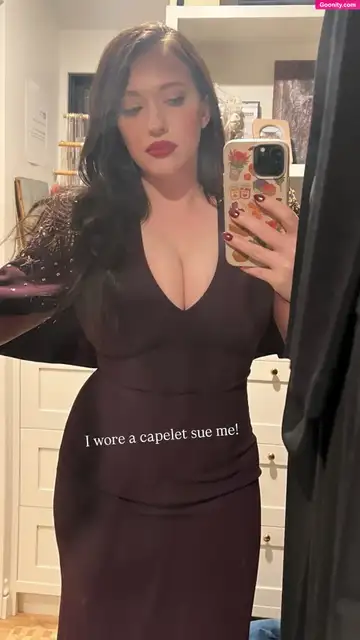Kat Dennings photo 9