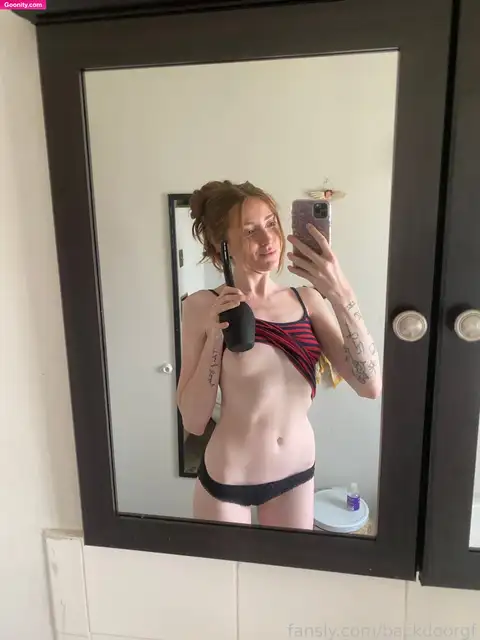 Lola Grant photo 39