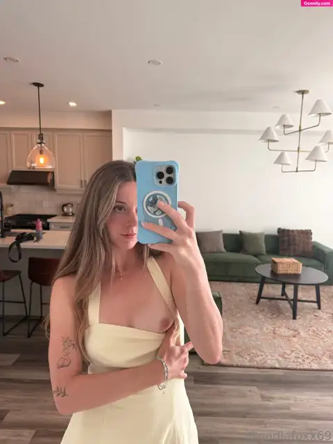 Nadia Foxx 🦊 photo 32