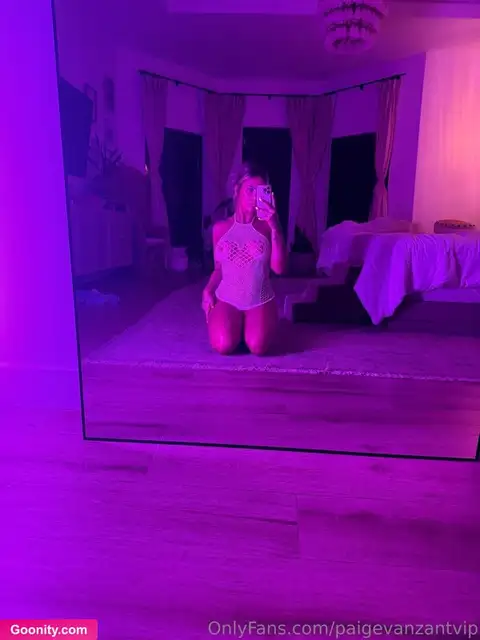 Paige VanZant - Nude Leaked Photo 158