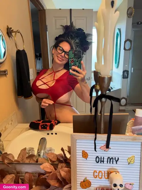 Brittany Elizabeth - Nude Leaked Photo 177