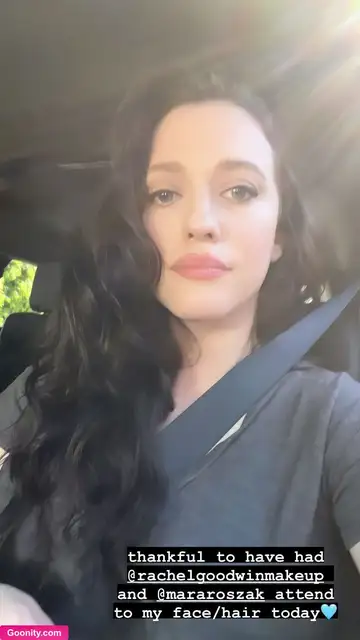 Kat Dennings photo 109