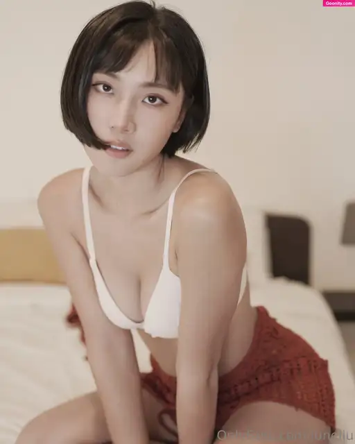June Liu SpicyGum photo 114