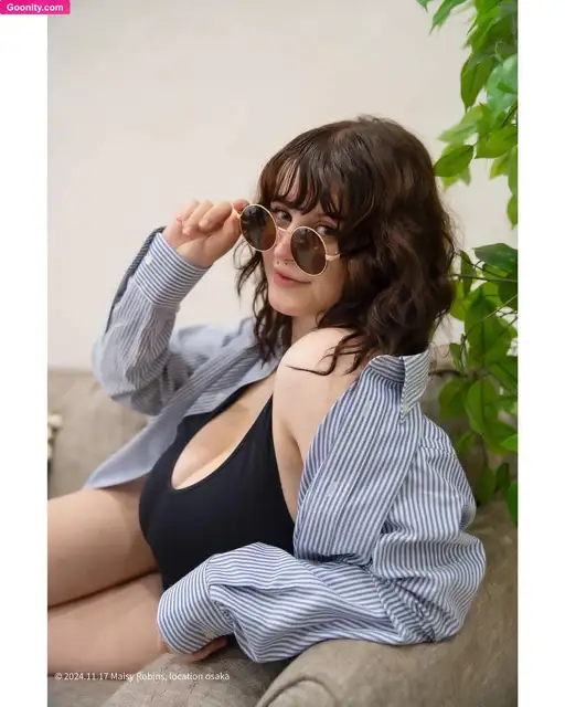 robin grey photo 132