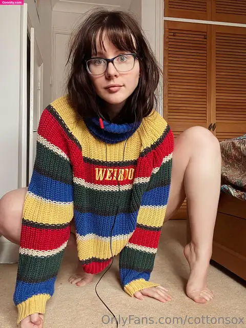 Alice CottonSox photo 442
