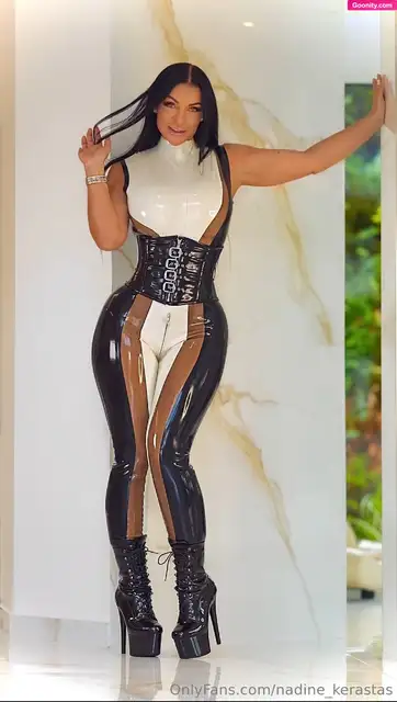 Nadine Kerastas photo 199