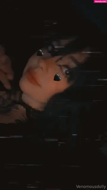 venomous dolly 🖤 photo 23