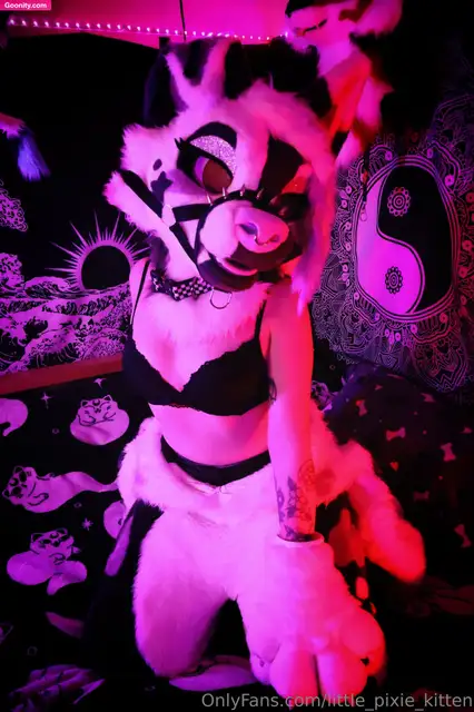 lilpixiekitten photo 65