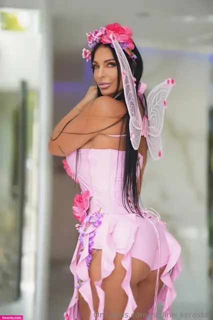 Nadine Kerastas photo 180
