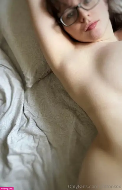Alice CottonSox photo 336
