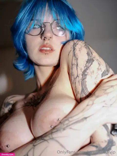 lyra crow photo 216