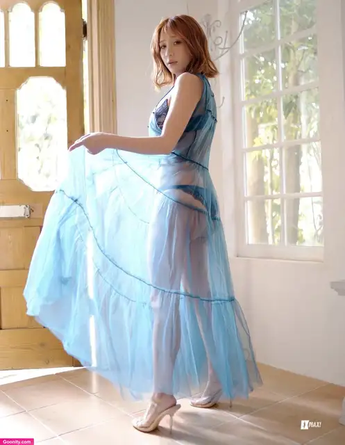 Aya Hazuki photo 6