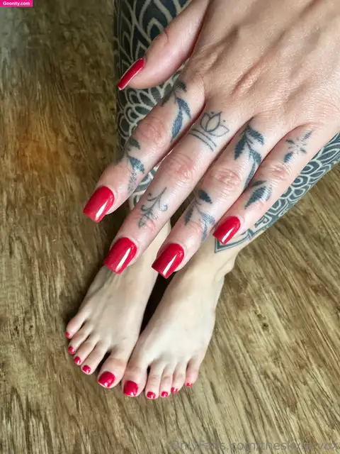 Skylar Vox 🍒 - Foto Nua Vazada 14
