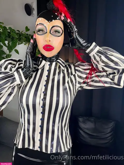 Miss Fetilicious photo 61