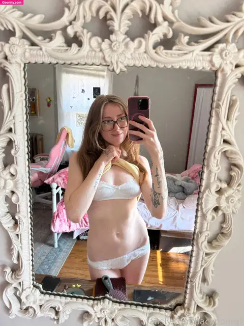 Lola Grant photo 42