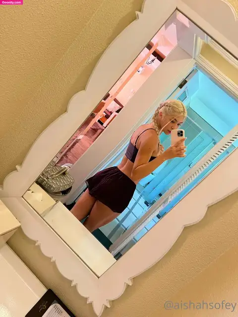 Aishah Sofey photo 60