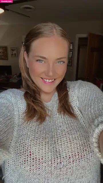 Katie Moran photo 200