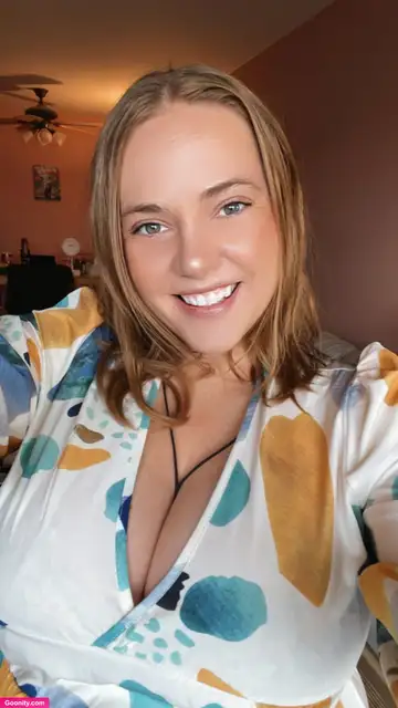 Katie Moran photo 180