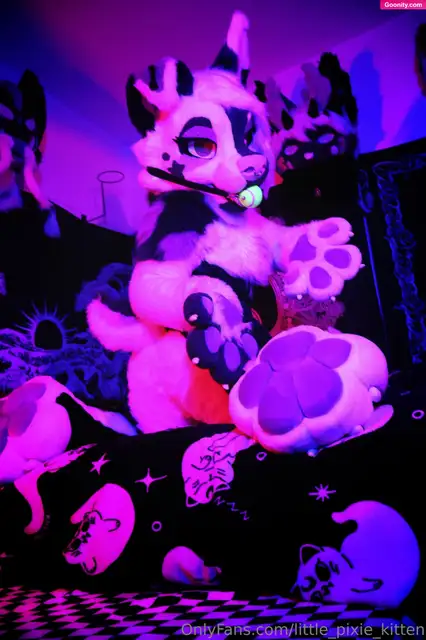 lilpixiekitten photo 86