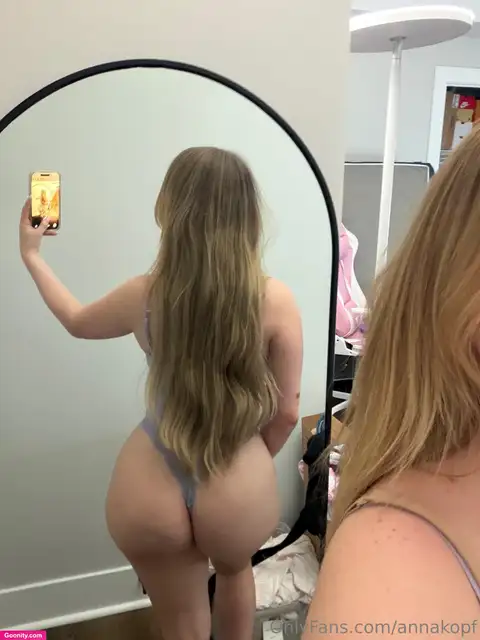 Anna Kopf photo 110