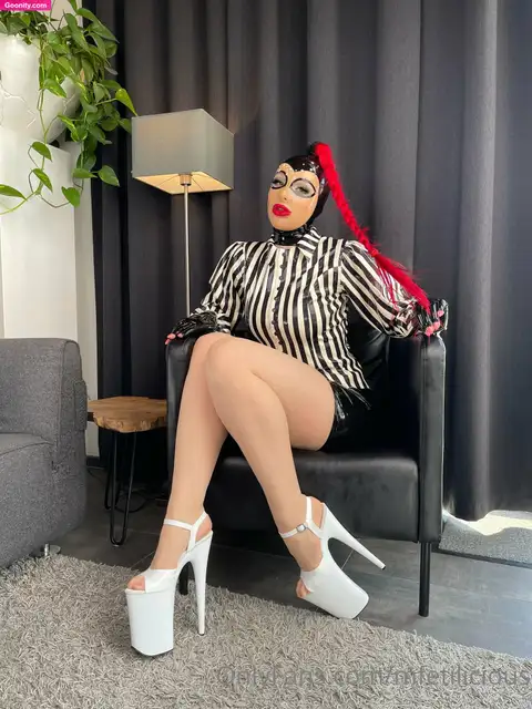Miss Fetilicious photo 14
