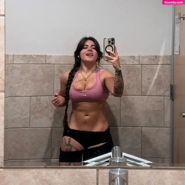 Raelee Rudolph photo 149