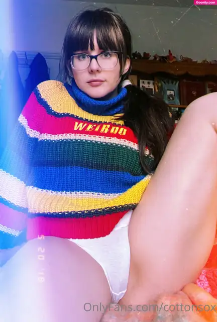 Alice CottonSox photo 873