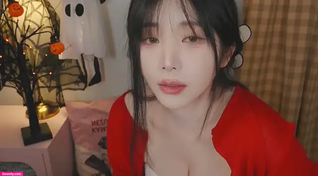 yoonyingASMR photo 6