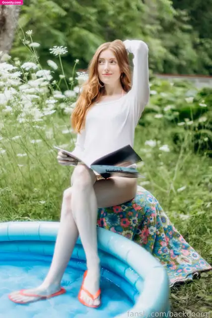 Lola Grant photo 12