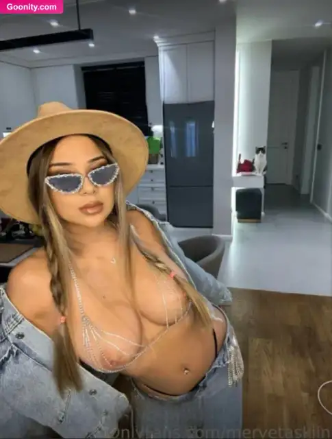 Merve Taşkın photo 71