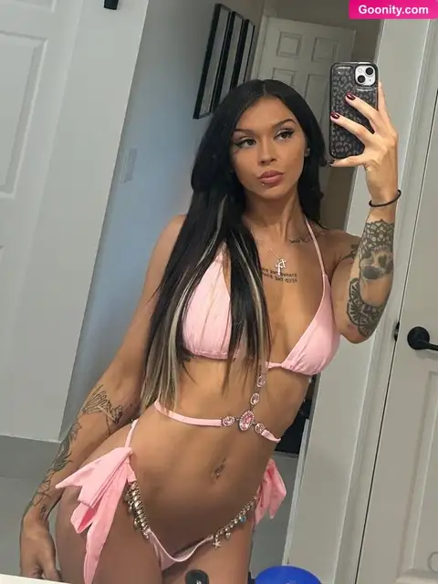 Elayna Black photo 74