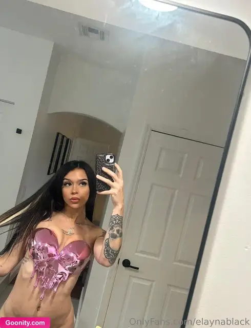 Elayna Black photo 82