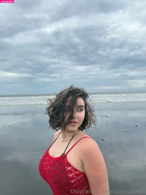 𝙎𝙐𝙕𝘼𝙉𝙉𝘼 photo 34