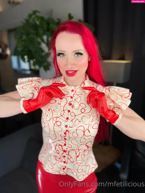 Miss Fetilicious photo 73