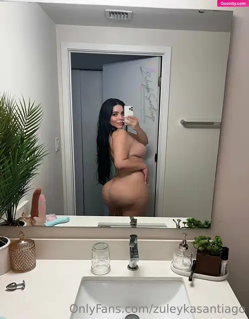 Zuleyka Santiago photo 61