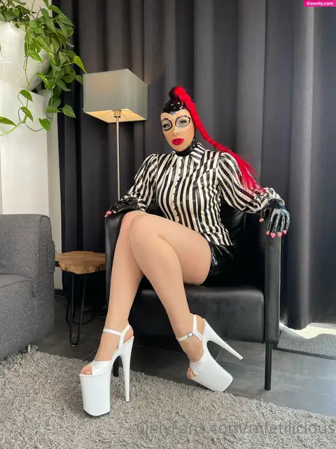 Miss Fetilicious photo 17