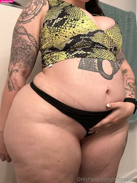Goddess Reina 🖤😈 photo 20