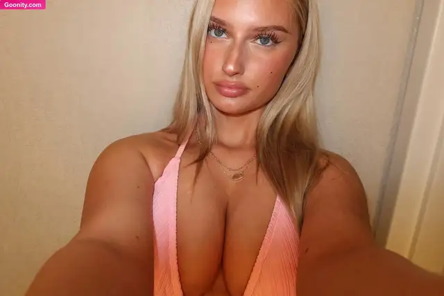 Anna Kopf photo 247