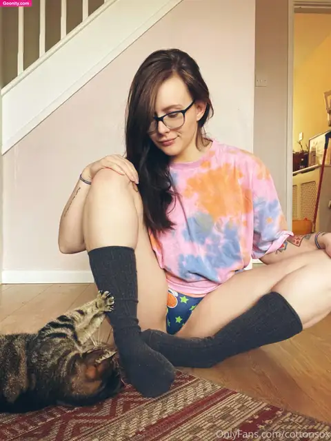 Alice CottonSox photo 633