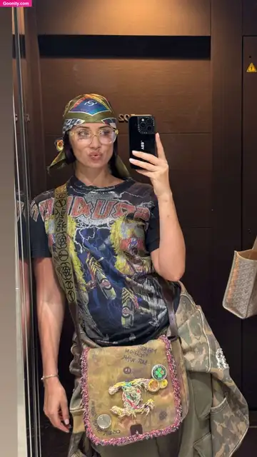 Yesjulz photo 86